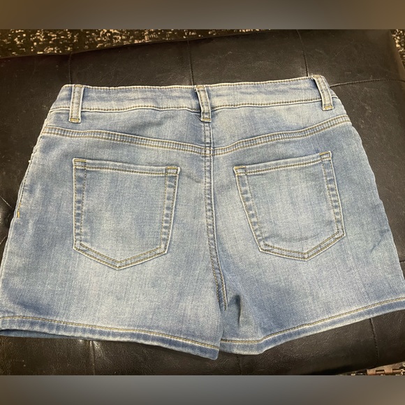 Girls' Jean Shorts - Cat & Jack™ - Picture 4 of 8